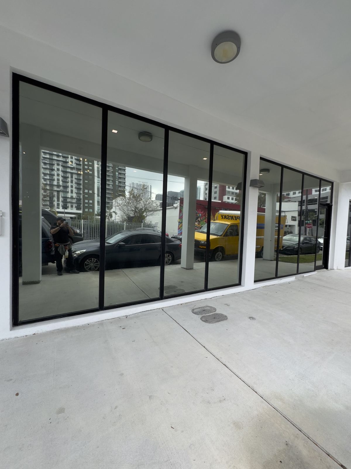 Commercial building in South Florida with security window film for break-in and hurricane protection
