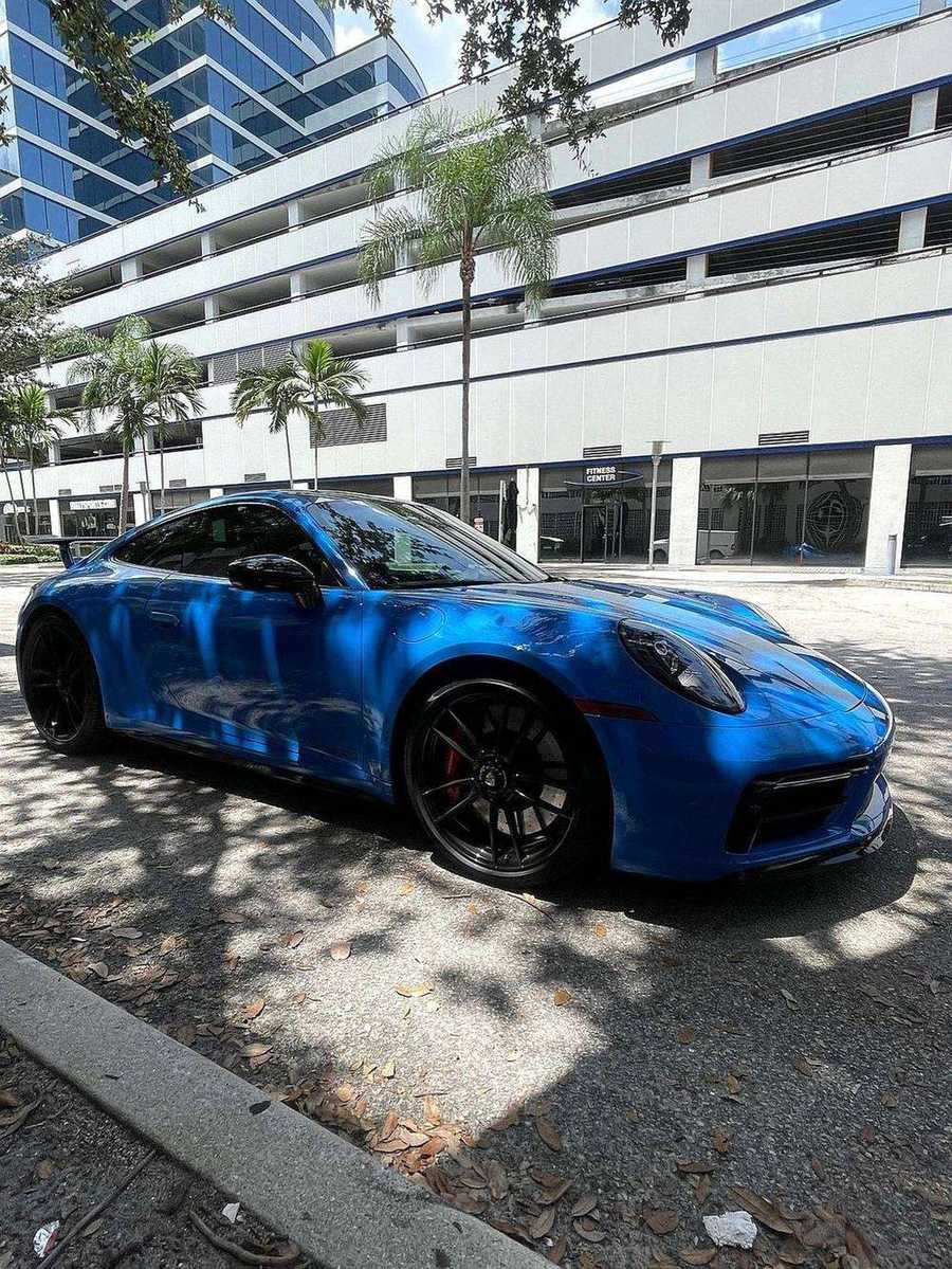 Mobile window tinting on Porsche 911 Miami